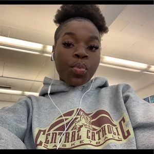 Meet your Posher, Divine